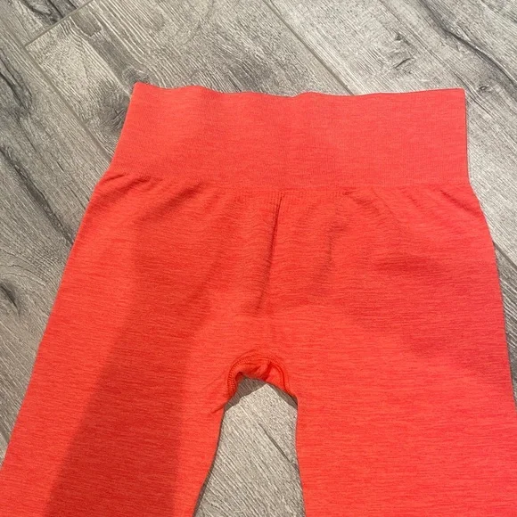 NWT Oner Active Classic Seamless Leggings, Coral Marl, Short Length - Medium - Picture 3 of 4